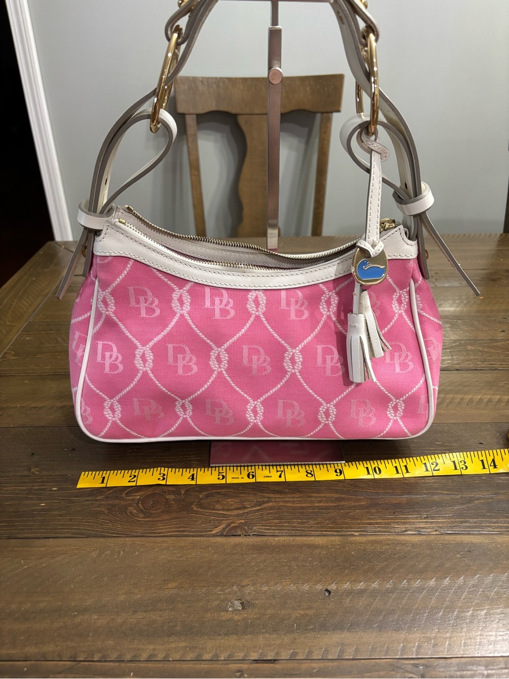 Dooney & Bourke Pink Jacquard Shoulder Bag with Cream Trim - Picture 11 of 14